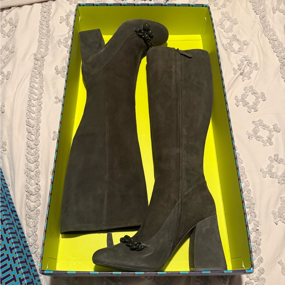 Tory Burch Addison Suede Olive Square Heeled Knee-high Boots with Chain 10.5M - Picture 12 of 15